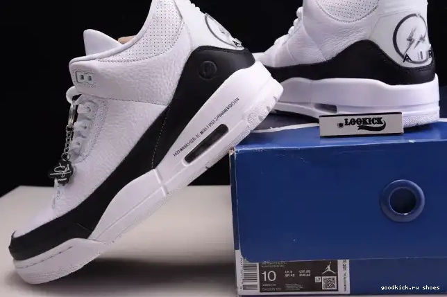 Rep 3 DA3595-100 AIR FRAGMENT JORDAN 0513